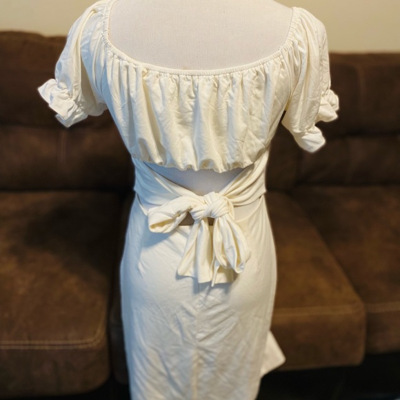 Main Strip Medium White Babydoll Open Back Dress - Picture 3 of 7